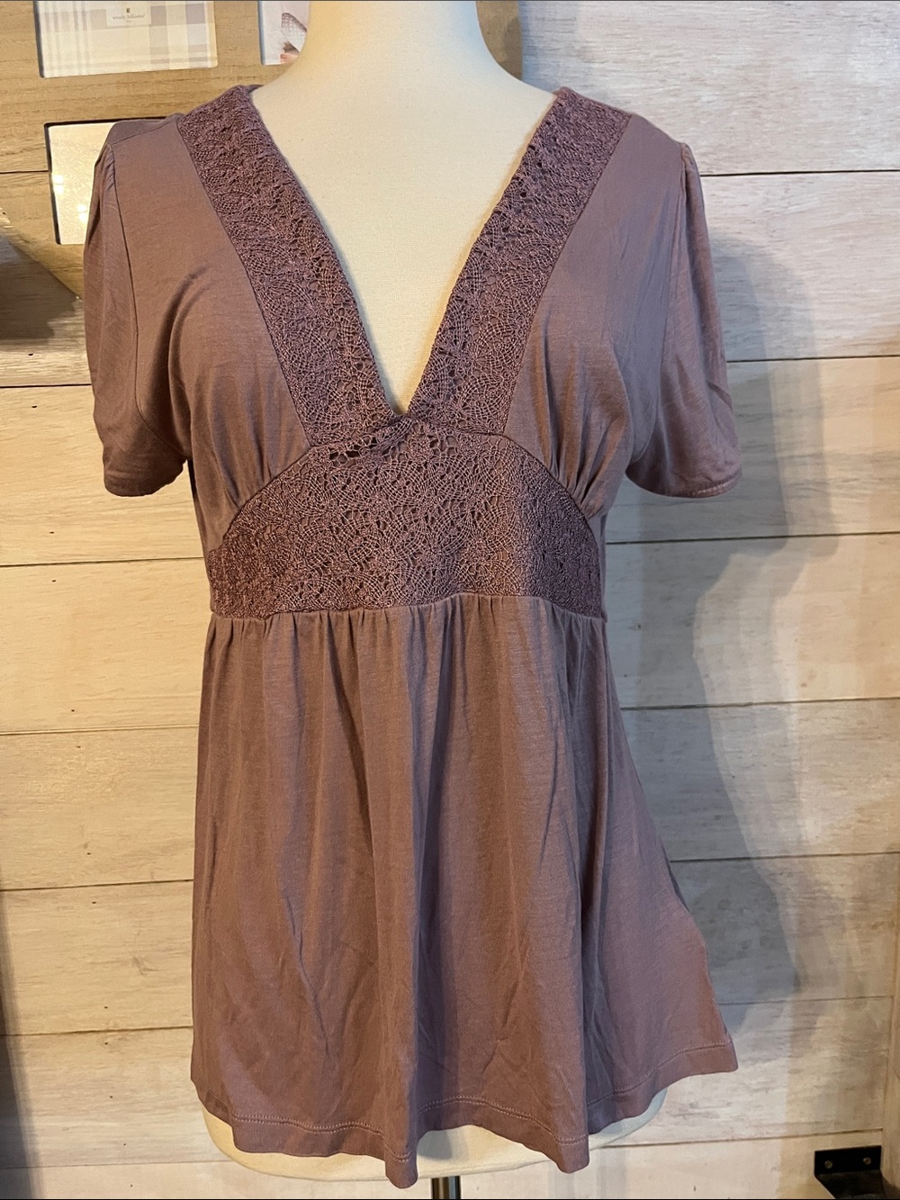 H&M Mauve Lace-Trim V-Neck Tunic Top M